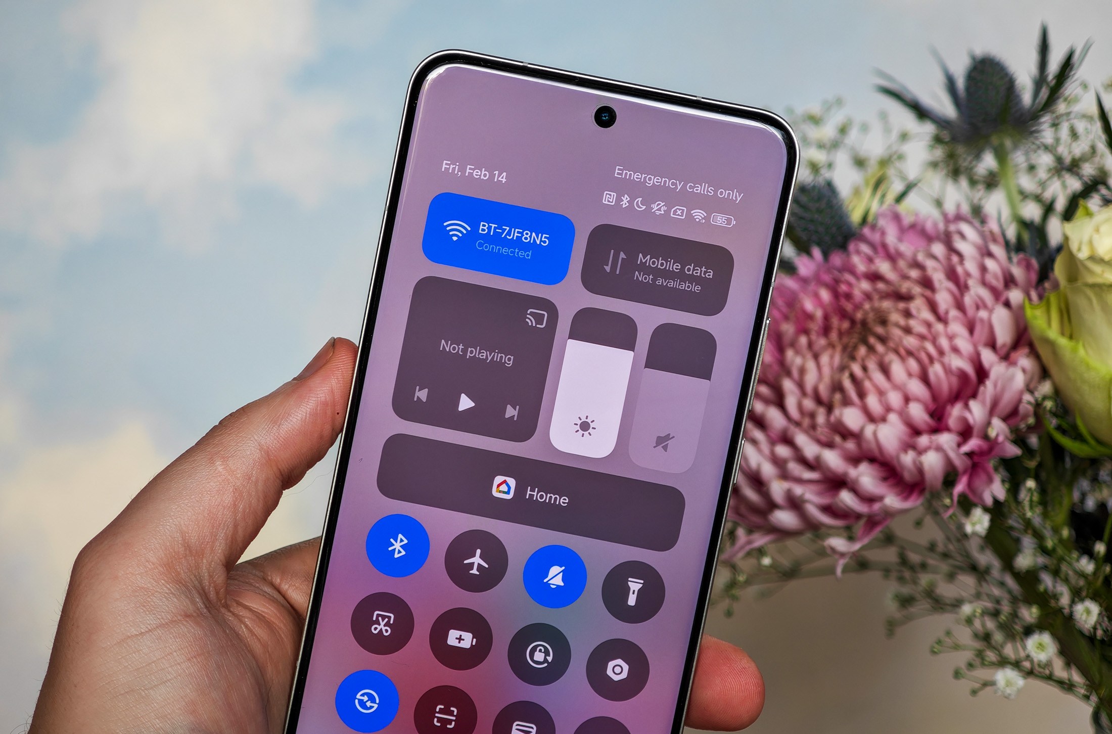 Photo of the Xiaomi 15 Ultra’s quick settings.