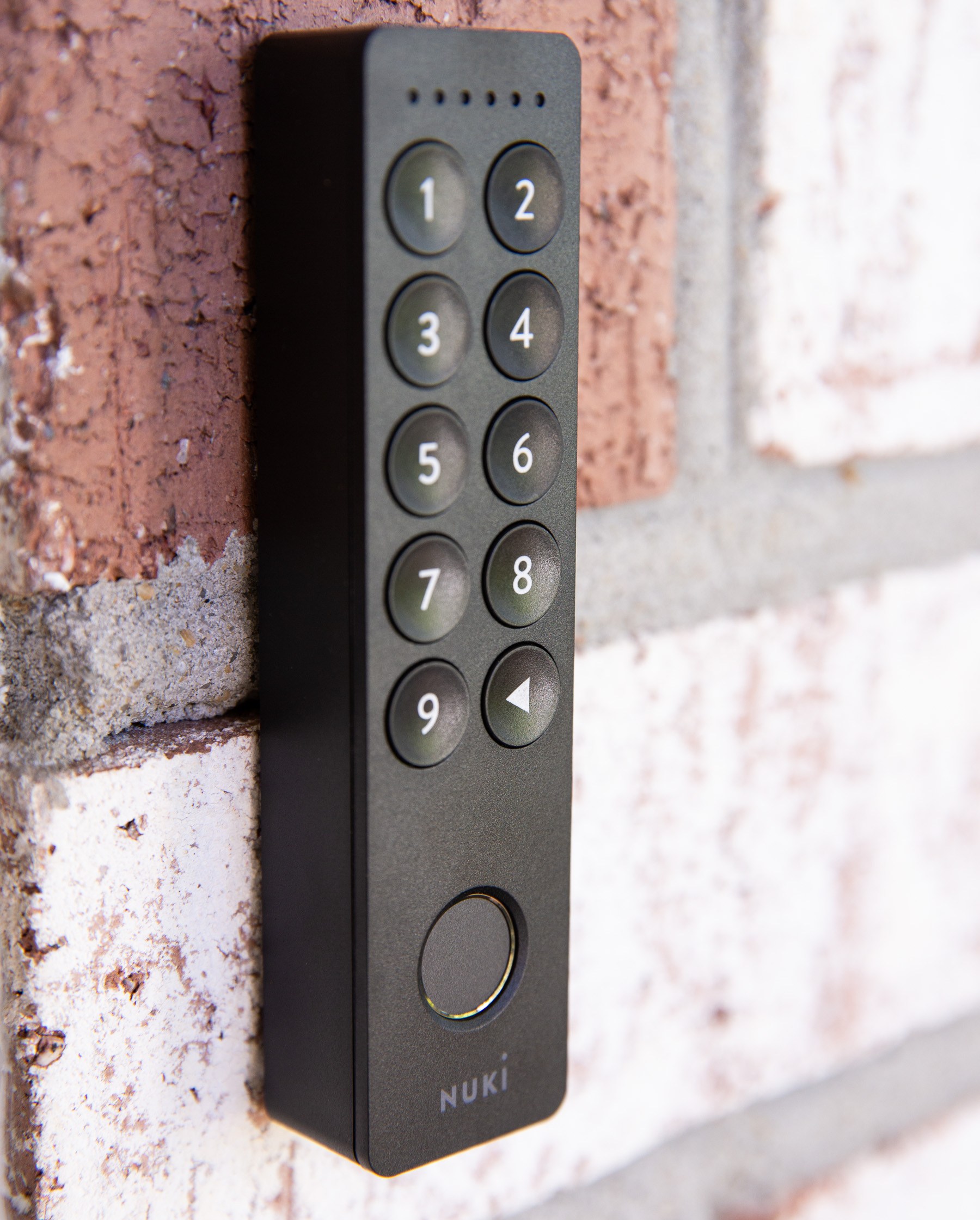 The slim keypad has LED lights that show when a button is pressed. The fingerprint reader was responsive, if small.